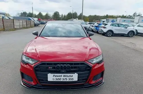 AUDI S6 