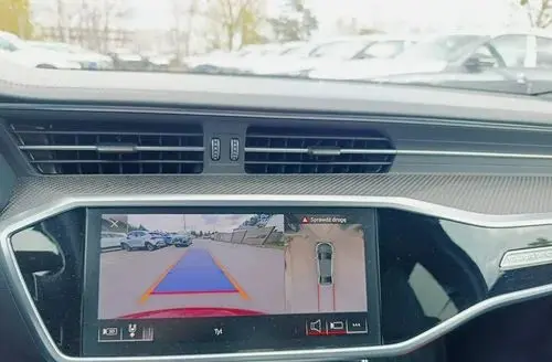 AUDI S6 