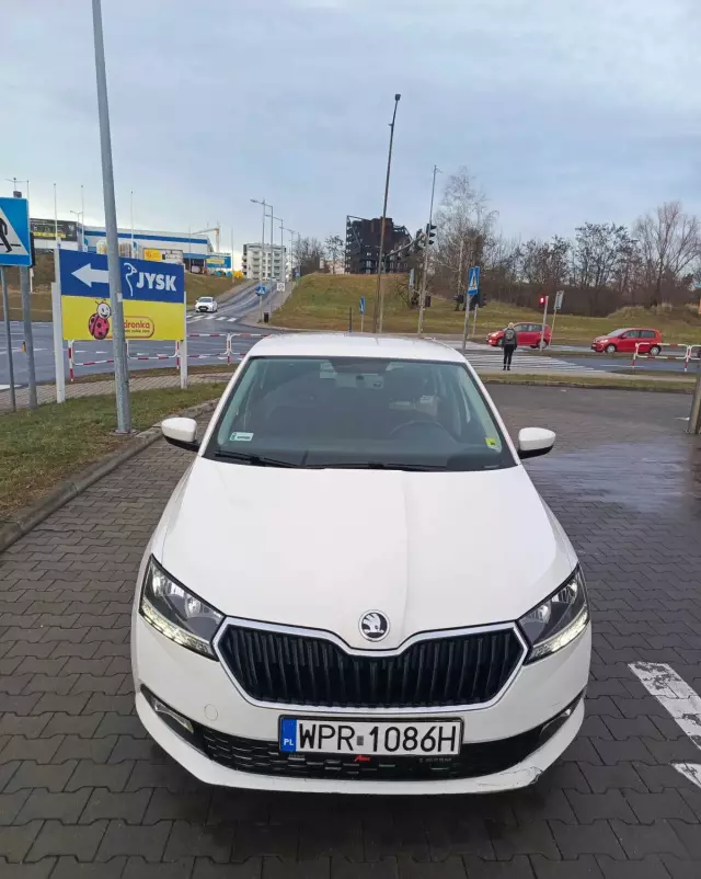 SKODA Fabia 1.0 TSI Ambition