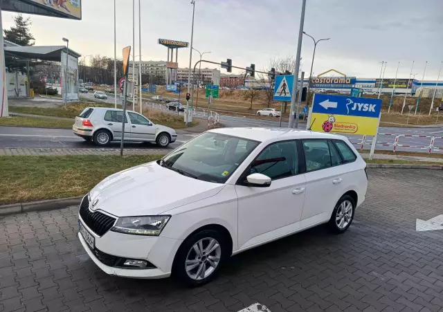 SKODA Fabia 1.0 TSI Ambition