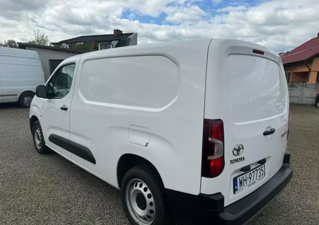 TOYOTA Proace City 