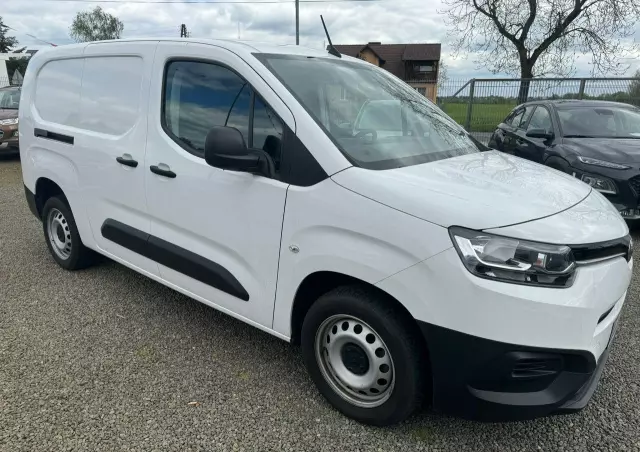 TOYOTA Proace City 