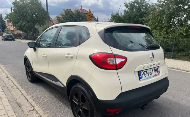 RENAULT Captur 