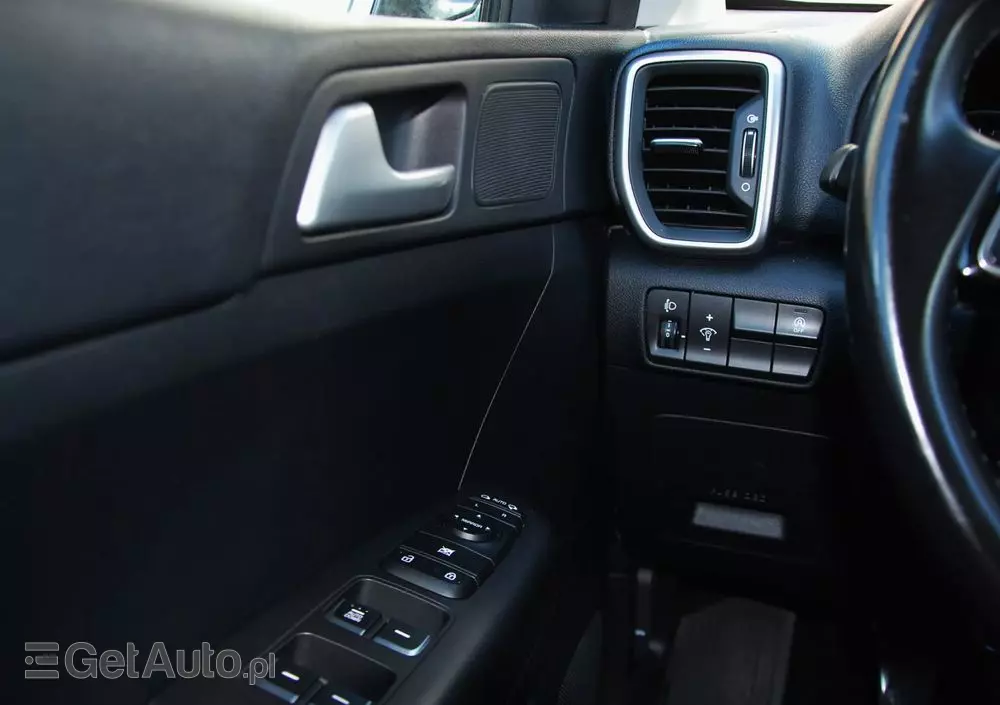 KIA Sportage 1.7 CRDI M 2WD