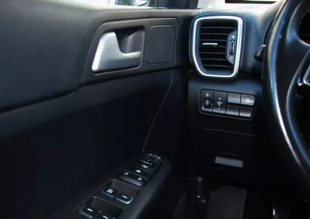 KIA Sportage 1.7 CRDI M 2WD