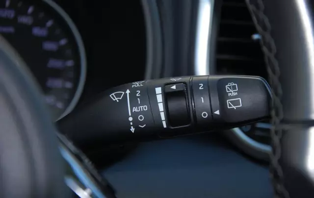 KIA Sportage 1.7 CRDI M 2WD