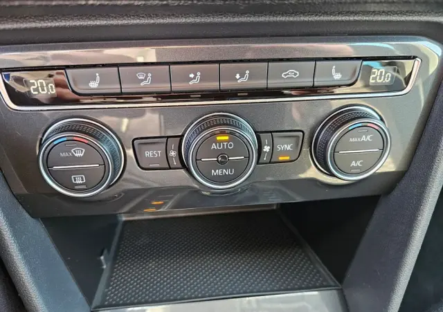 VOLKSWAGEN Tiguan 2.0 TDI SCR IQ.DRIVE