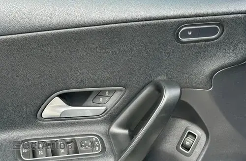 MERCEDES-BENZ Klasa A 