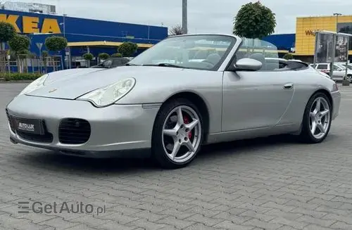 PORSCHE 911 Carrera 