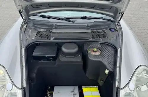 PORSCHE 911 Carrera 