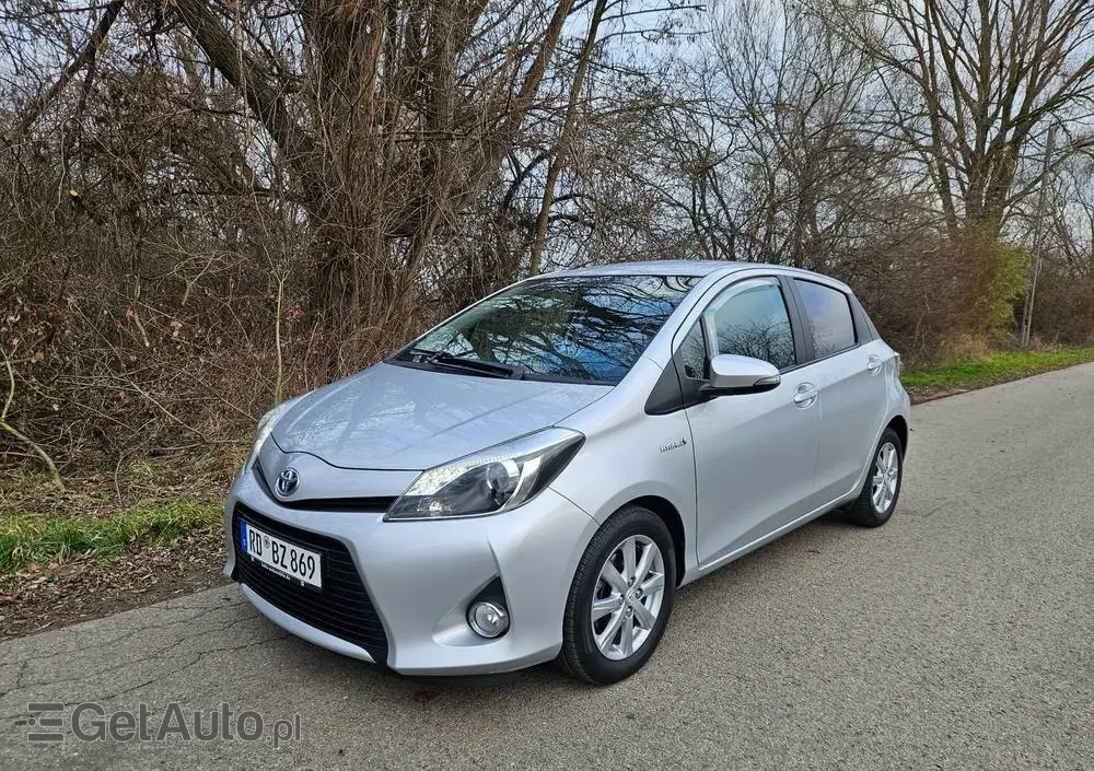 TOYOTA Yaris 1.5 VVT-i Edition 2014