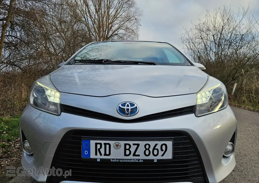TOYOTA Yaris 1.5 VVT-i Edition 2014