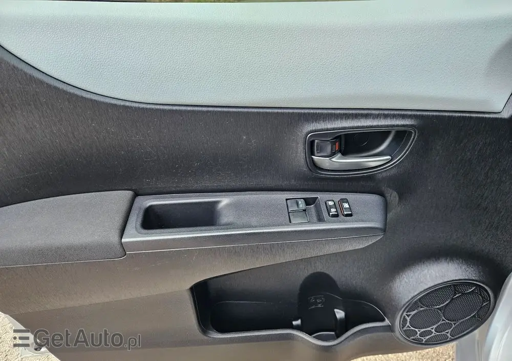 TOYOTA Yaris 1.5 VVT-i Edition 2014
