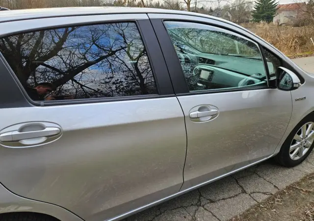 TOYOTA Yaris 1.5 VVT-i Edition 2014