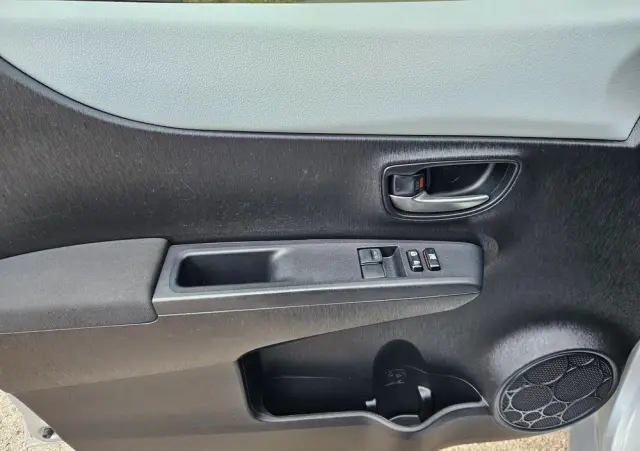 TOYOTA Yaris 1.5 VVT-i Edition 2014