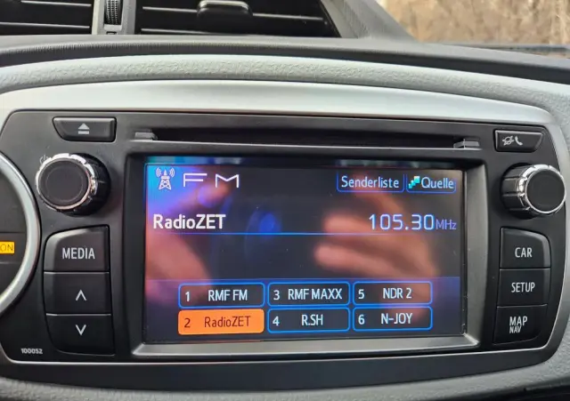 TOYOTA Yaris 1.5 VVT-i Edition 2014