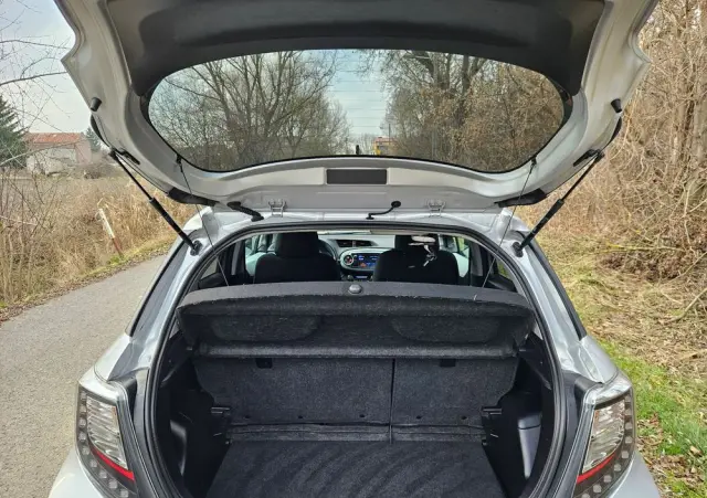 TOYOTA Yaris 1.5 VVT-i Edition 2014