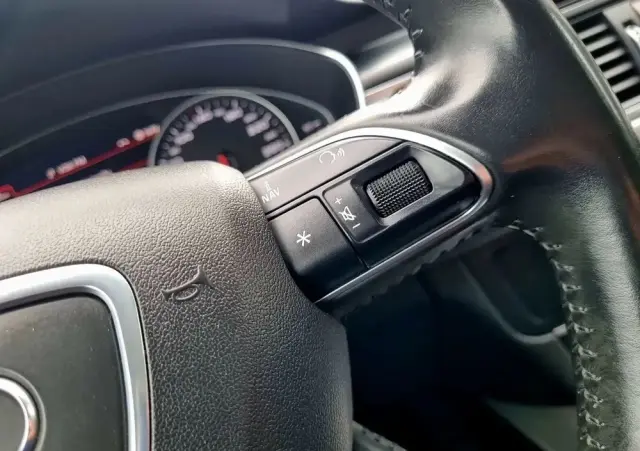 AUDI A6 Avant 2.0 TDI ultra S tronic