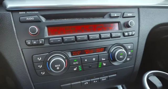 BMW Seria 1 118d Limited Edition Lifestyle mit M Sportpaket