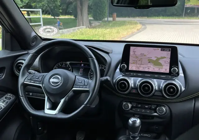 NISSAN Juke 1.0 DIG-T Kiiro