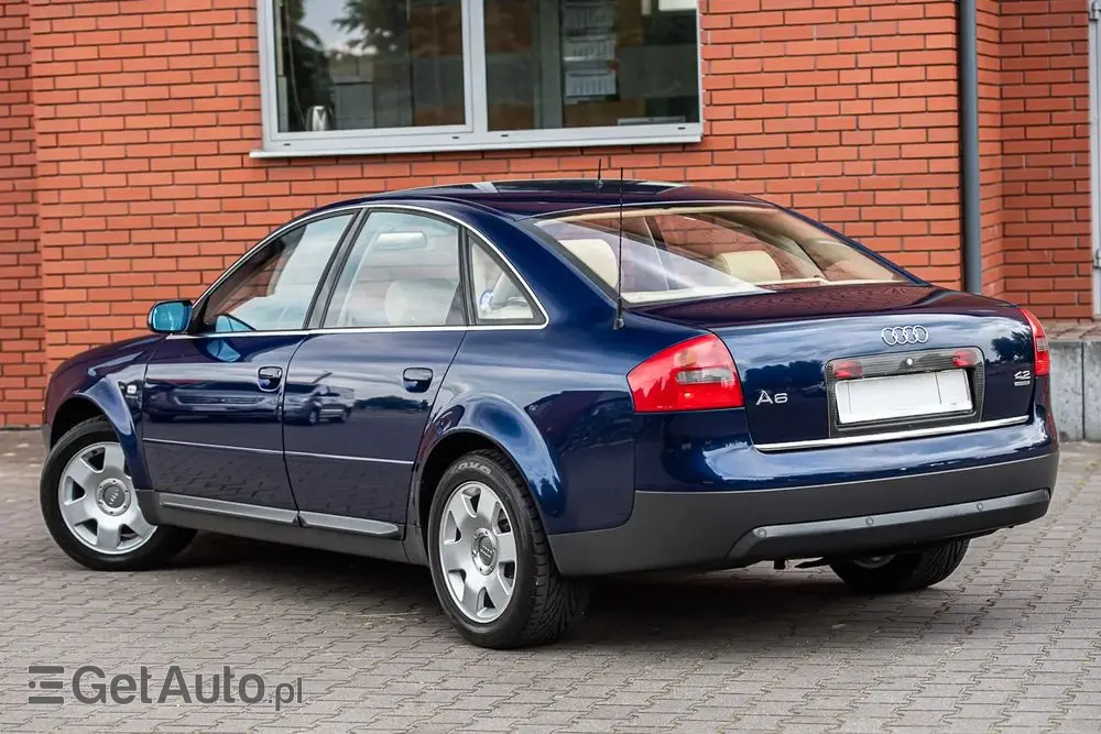 AUDI A6 Limousine 