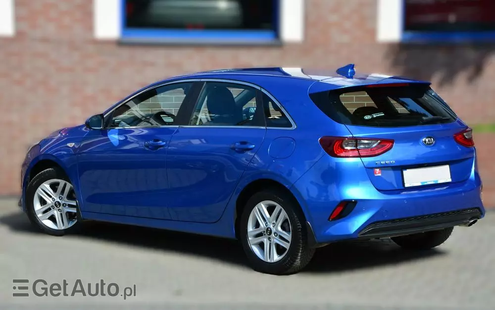 KIA Ceed 1.4 T-GDI M DCT