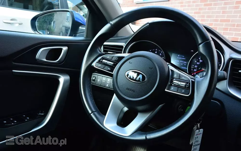 KIA Ceed 1.4 T-GDI M DCT