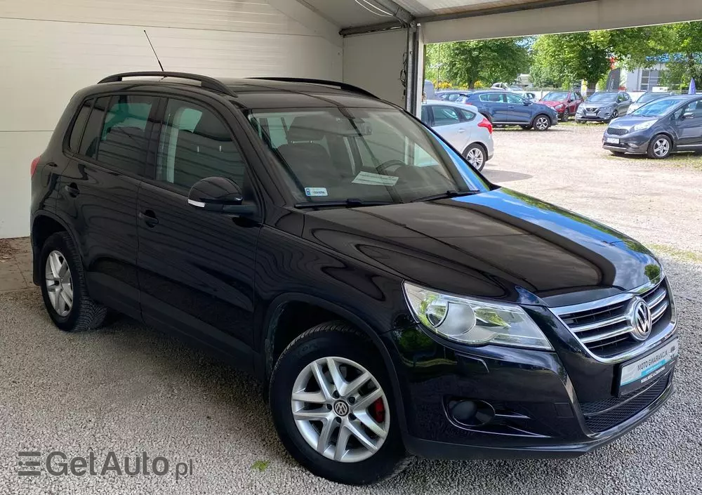 VOLKSWAGEN Tiguan 1.4 TSI BlueMotion Technology Trend & Fun