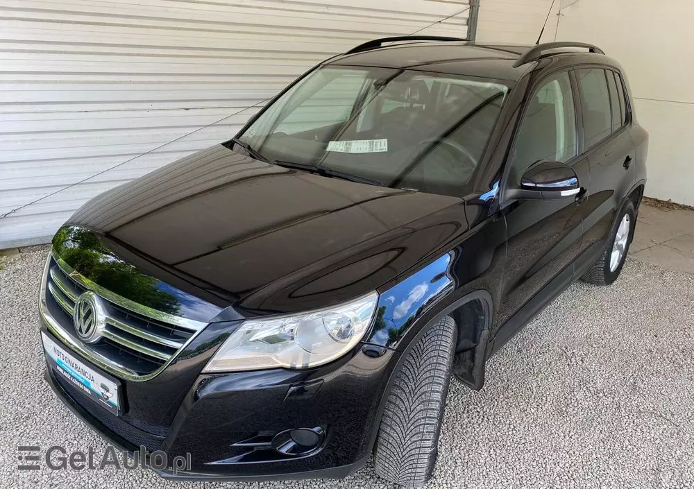 VOLKSWAGEN Tiguan 1.4 TSI BlueMotion Technology Trend & Fun