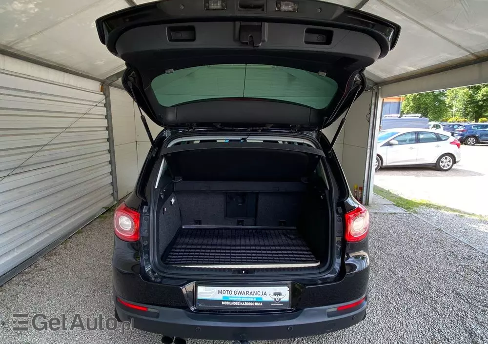 VOLKSWAGEN Tiguan 1.4 TSI BlueMotion Technology Trend & Fun