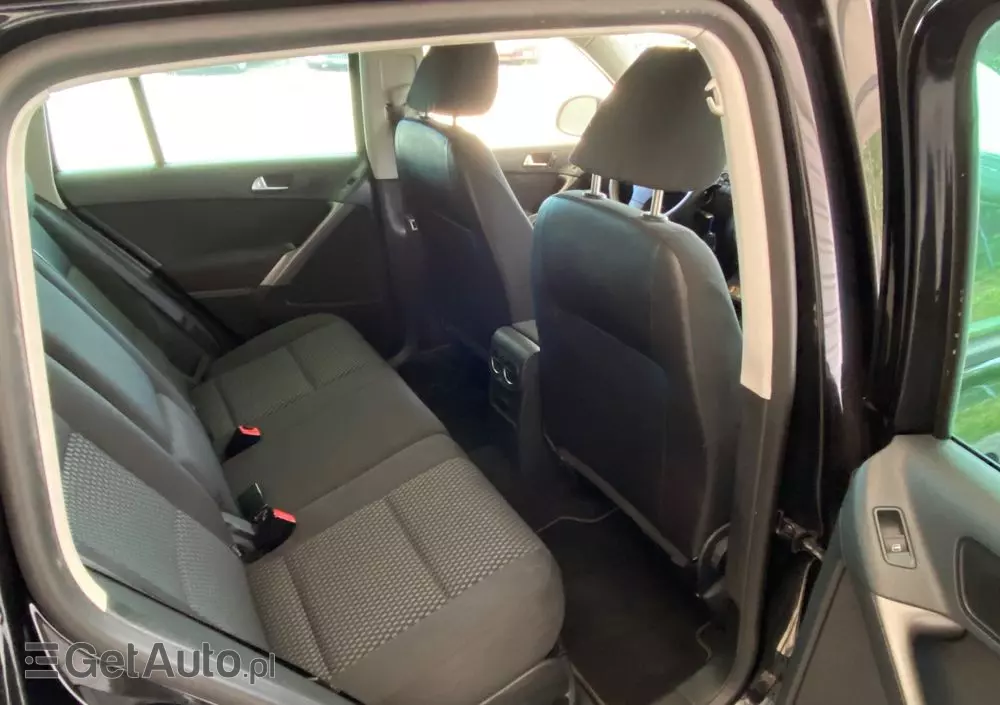 VOLKSWAGEN Tiguan 1.4 TSI BlueMotion Technology Trend & Fun