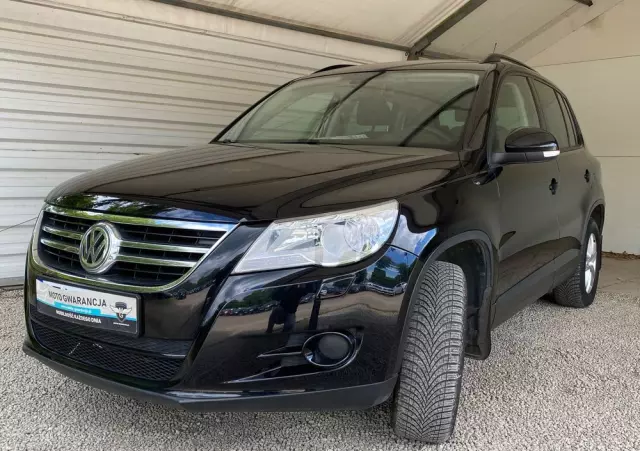 VOLKSWAGEN Tiguan 1.4 TSI BlueMotion Technology Trend & Fun