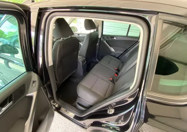 VOLKSWAGEN Tiguan 1.4 TSI BlueMotion Technology Trend & Fun