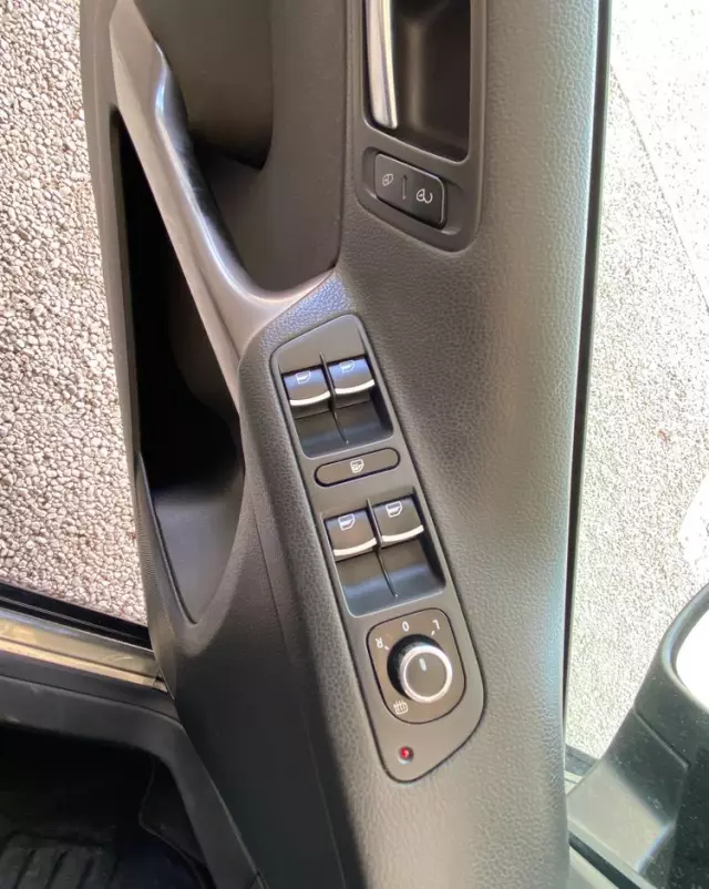 VOLKSWAGEN Tiguan 1.4 TSI BlueMotion Technology Trend & Fun