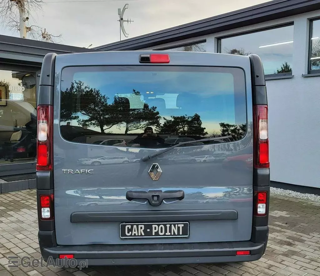 RENAULT Trafic 