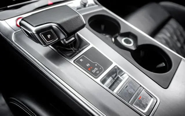 AUDI S6 Avant TDI quattro tiptronic