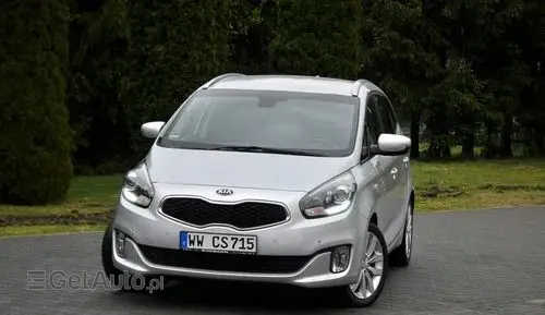 KIA Carens 