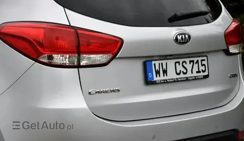 KIA Carens 