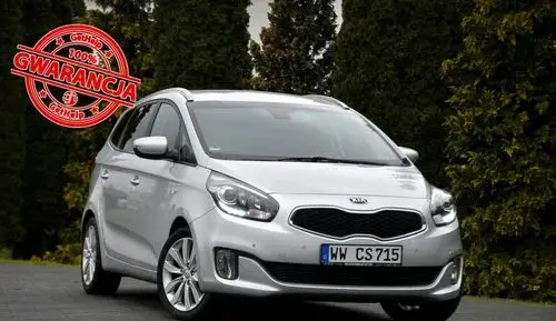 KIA Carens 