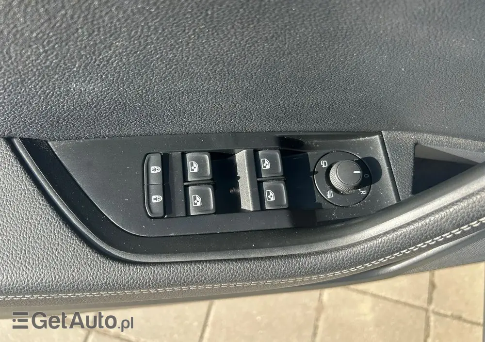 SKODA Superb 2.0 TSI DSG Style