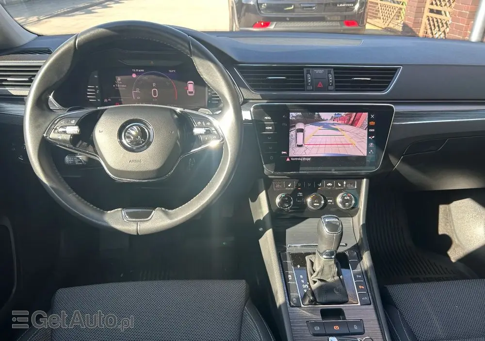 SKODA Superb 2.0 TSI DSG Style