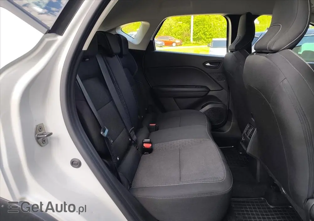 RENAULT Captur 1.0 TCe Equilibre