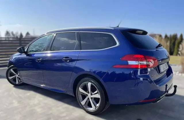 PEUGEOT 308 