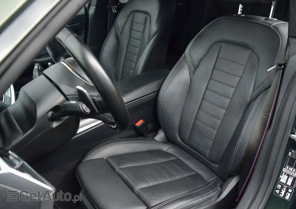 BMW Seria 4 430i xDrive M Sport sport