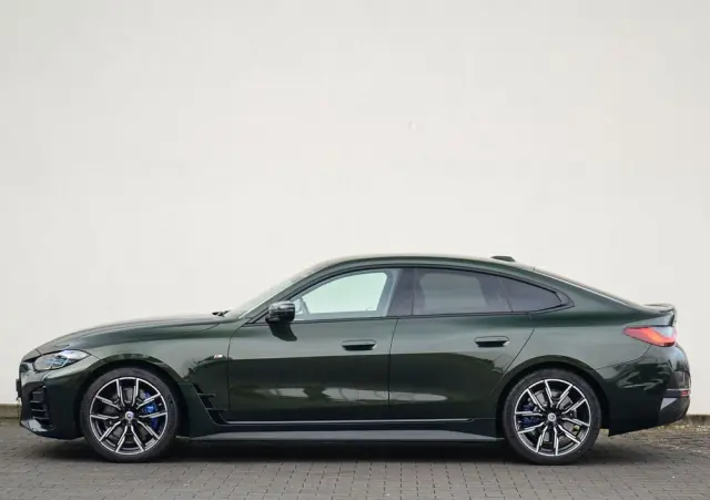 BMW Seria 4 430i xDrive M Sport sport