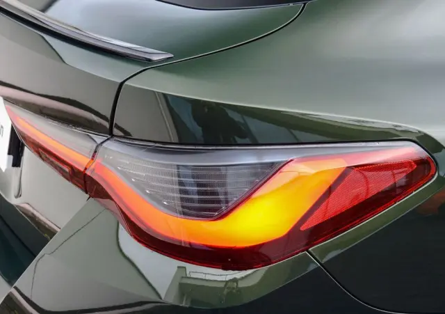 BMW Seria 4 430i xDrive M Sport sport