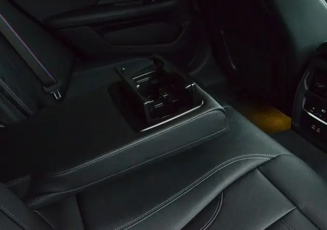 BMW Seria 4 430i xDrive M Sport sport