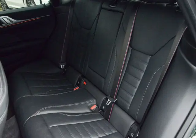 BMW Seria 4 430i xDrive M Sport sport