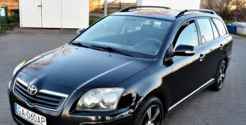 TOYOTA Avensis 