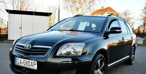 TOYOTA Avensis 